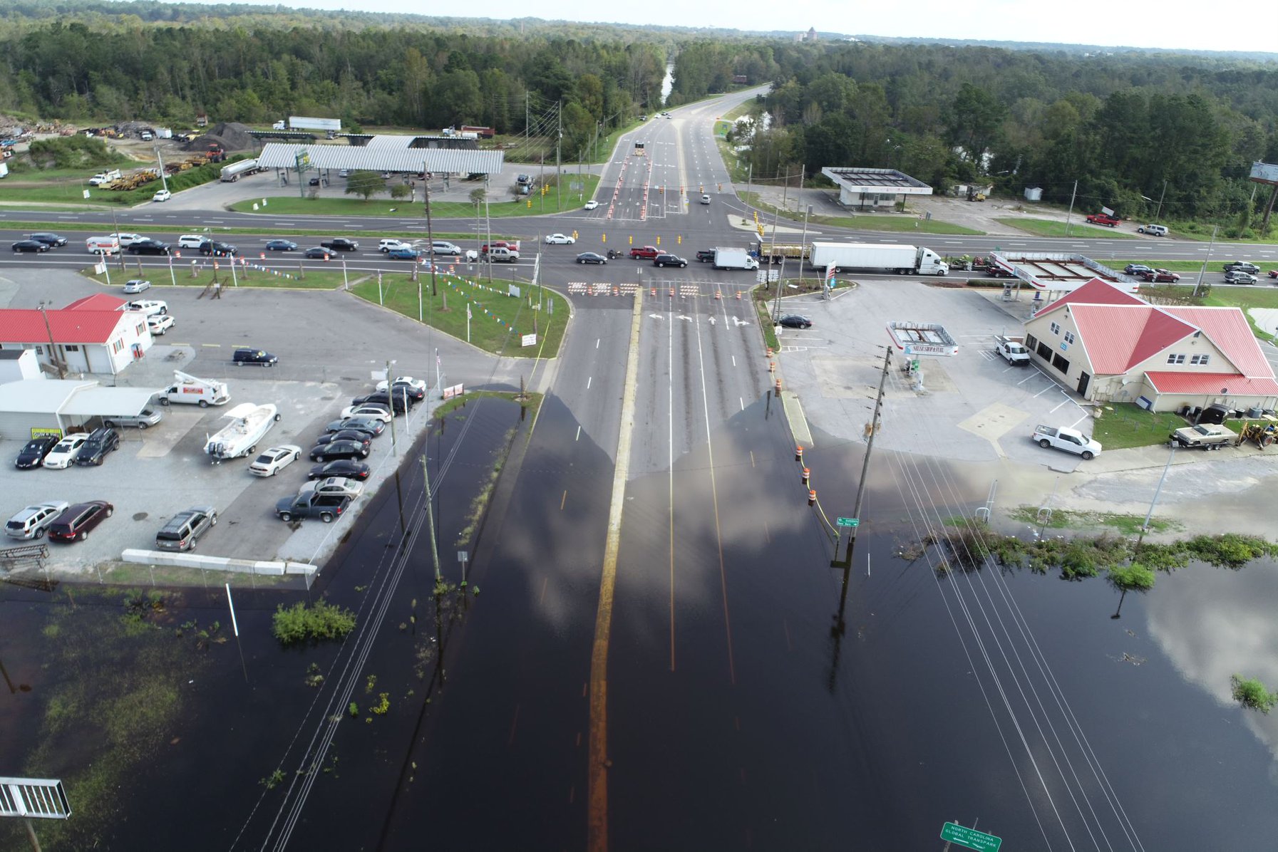 Neuse River Flooding Closes U.S. 70 at Kinston