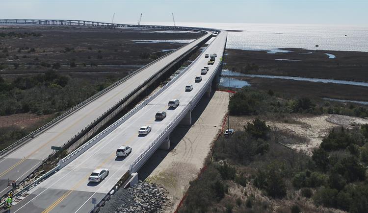 New Bridge Over Oregon Inlet Opens to Traffic