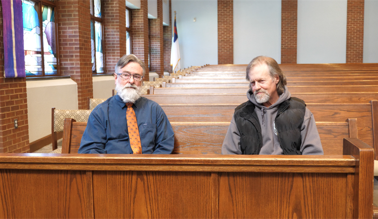 Dean Ledbetter, left, and J.P. Nelson discuss their kidney transplant journey.
