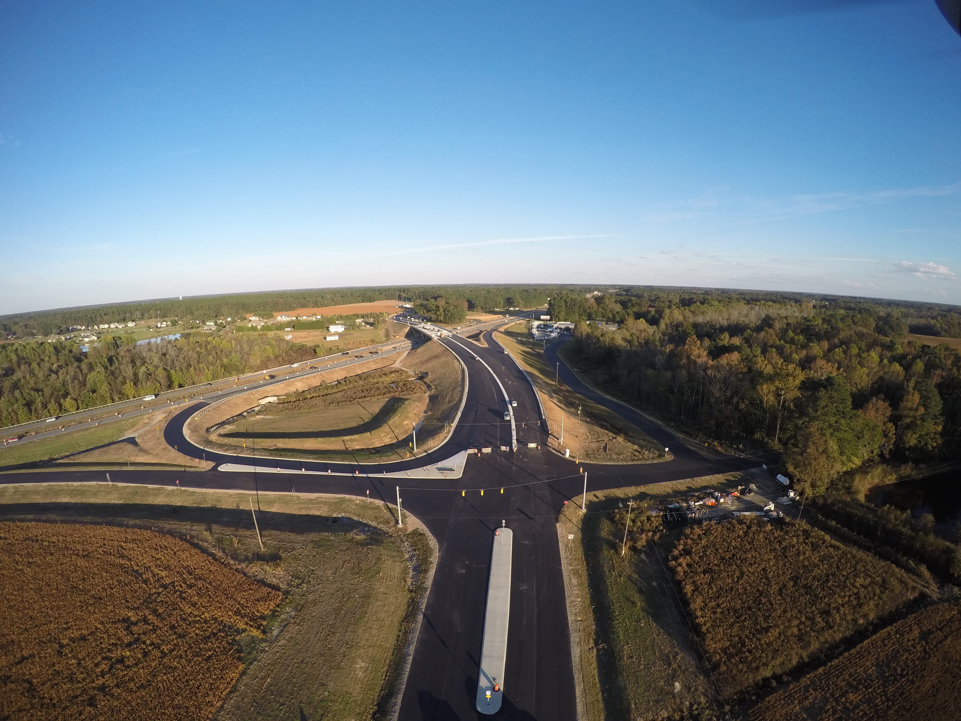 Bird's eye view of a roadway